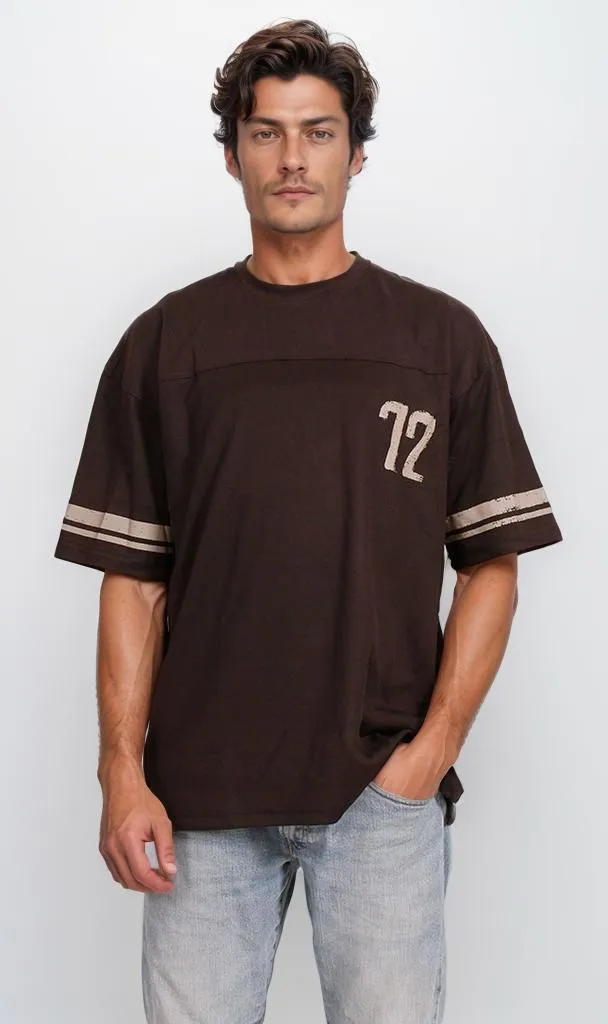 O204281 - Varsity-Inspired Striped Sleeve T-Shirt  Black
