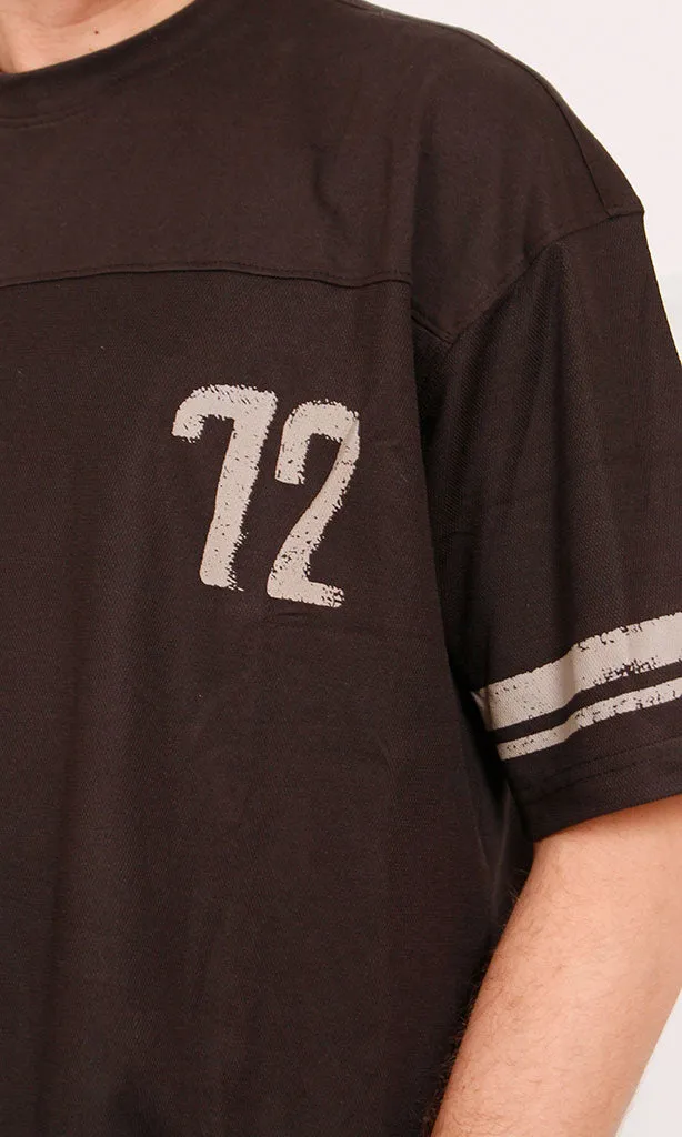 O204281 - Varsity-Inspired Striped Sleeve T-Shirt  Black